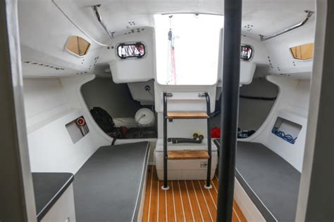 It was the first production boat featuring a retractable bowsprit, which allows for an unusually large asymmetrical spinnaker. J 105 Interior Gallery