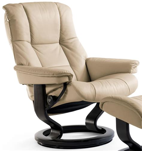 Stressless Mayfair Small Reclining Chair With Classic Base Virginia