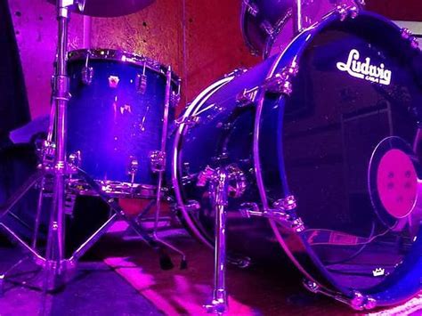 Ludwig Classic Maple 2018 Aqua Burst Complete Kit W Snare Reverb