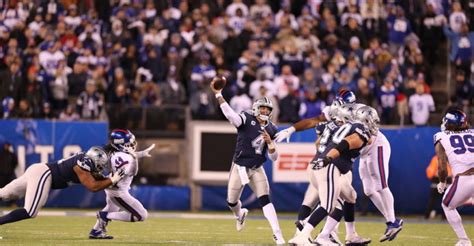 Monday Night Footballs Cowboys Giants Game Delivers 141 Million