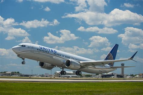 United Airlines Very First Boeing 737 Max 9 Takes Off Houston George