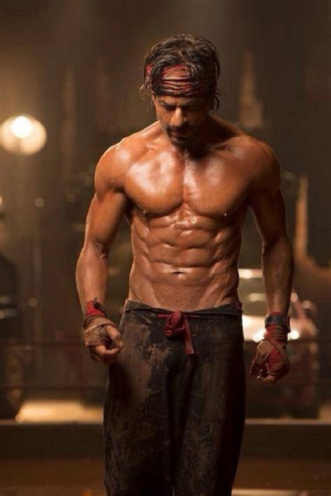 Srk Goes Shirtless In Happy New Year First Look