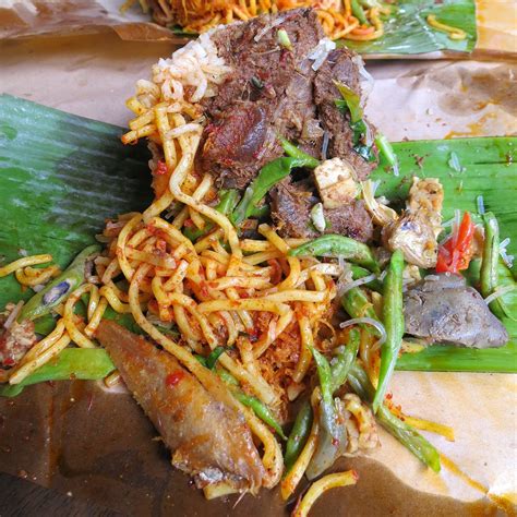 Trying nasi ambeng, a traditional malaysian dinner dish in johor welcome to episode 98 of my. Johor Bahru Nasi Ambang |Johor Kaki Travels for Food