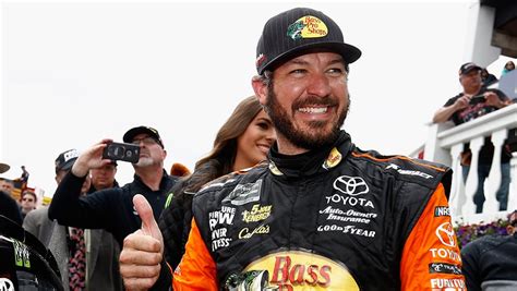 Martin Truex Jr S Win Signals Title Race Far From Two Car Conclusion
