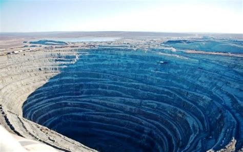 Udachnaya Pipe The World Third Deepest Open Pit Diamond Mine In Russia