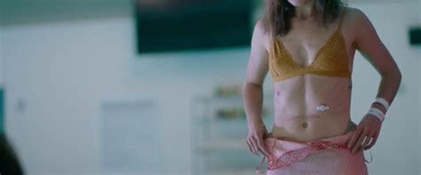 Nude Video Celebs Haley Lu Richardson Sexy Five Feet