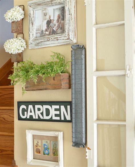 Discover the best designs for 2021 and impress your guests and neighbors! Magnolia Market Inspired DIY Garden Sign