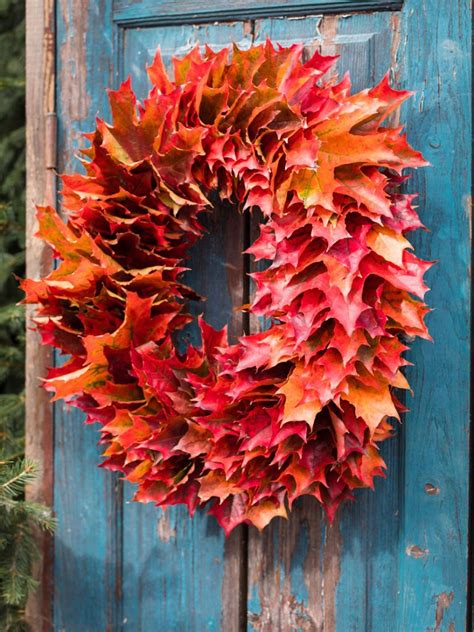 Autumn Leaf Wreath Ideas How To Make An Autumn Leaf Wreath