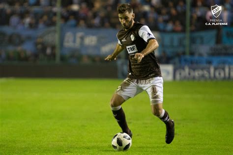 Data such as shots, shots on goal, passes, corners, will become available after the match between banfield and platense was played. Fútbol Este tren no para en Belgrano | Club Atlético ...