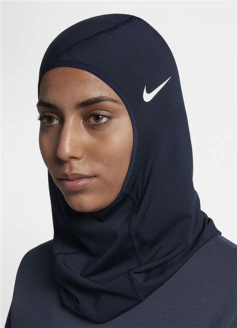 Hijab is an arabic word meaning barrier or partition. Nike's First Hijab For Athletes Is Finally Available | Glamour