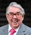 Comedy hero Ronnie Corbett on how The Queen loved The Two Ronnies - The ...