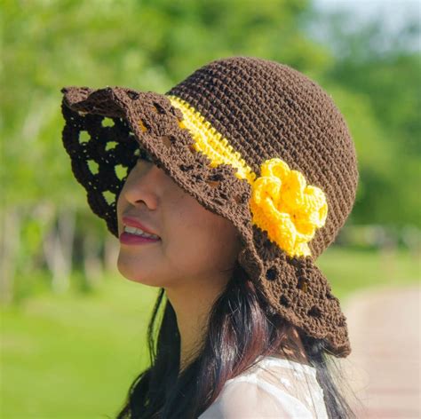 Cappuccino Frappe Wide Brim Crochet Sun Hat Free Pattern