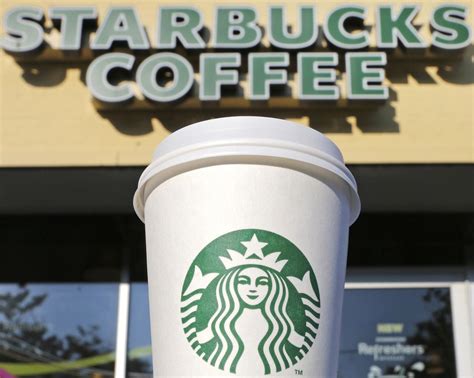 Scoring Starbucks Coveted Gold Status Just Got Insanely Easy See