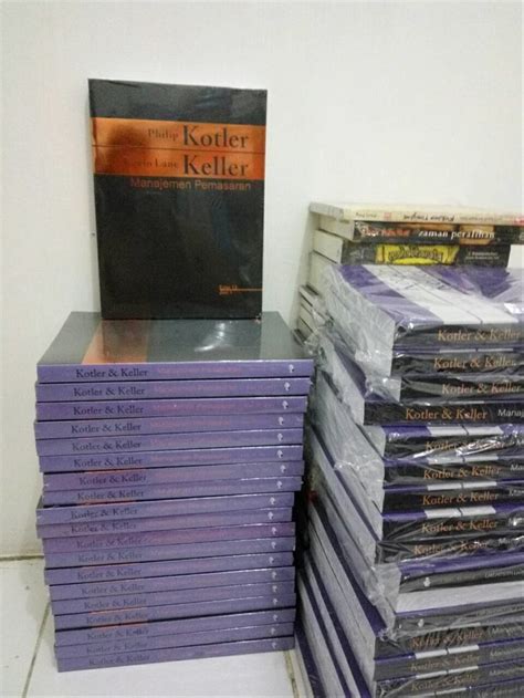 1 philip kotler, manajemen pemasaran, (indonesia: Jual Manajemen Pemasaran buku kesatu edisi 13 philip ...