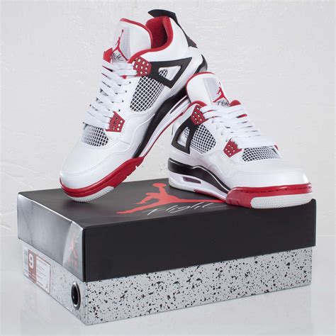Jordan Brand Air Jordan 4 Retro - 110803 - Sneakersnstuff | sneakers ...