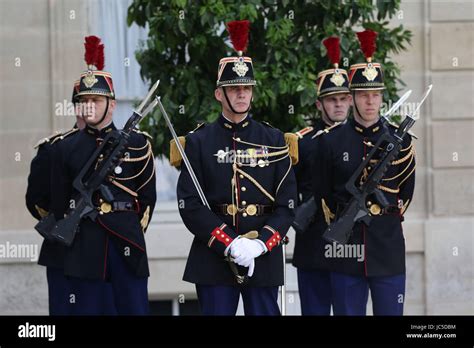 France Paris Republican Guard Elysee Hi Res Stock Photography And