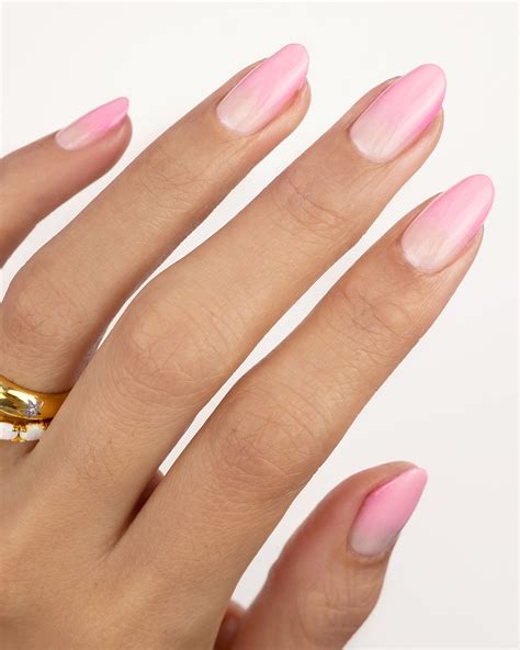 Get The Ultimate Pretty Pink Ombre Nails Look A Guide For Perfectly