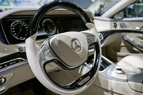 (from daimler press release) premiere: 2015 Mercedes-Benz S600 Debuts At 2014 Detroit Auto Show ...