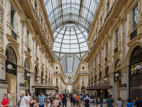 Filemilano Galleria Vittorio Emanuele Ii 2016 06 Cn 01