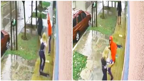 Cctv Shows Woman Bravely Fights Off Robber Robbery Gone Wrong Instant Karma Regret Youtube