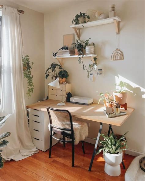 30 Aesthetic Desk Ideas For Your Workspace Gridfiti Room Makeover Bedroom Bedroom Interior