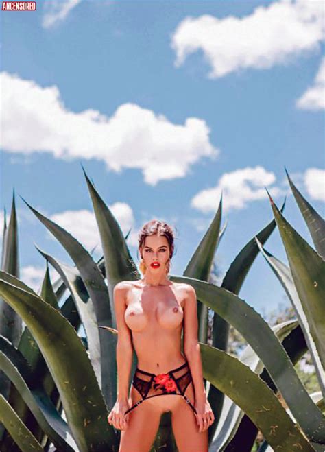 María del Mar Nua em Playboy Magazine México