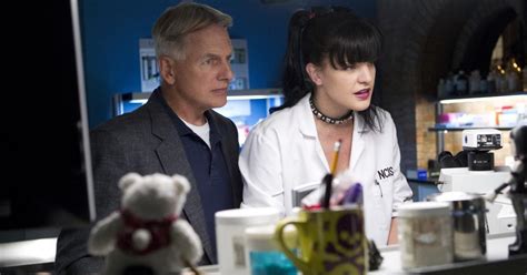 Ncis Mark Harmon Dog Incident That Sparked Pauley Perrettes Exit