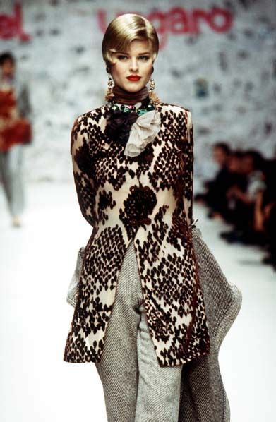 Ungaro Hc Fall 1995 Fashion Runway Collection Couture Runway