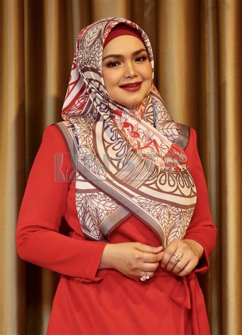 Siti Nurhaliza Net Worth 2022 Siti Saleha Net Worth Height Age And