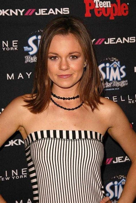 Hottest Rachel Boston Bikini Pictures Will Drive You Frantically Enamored With This Sexy