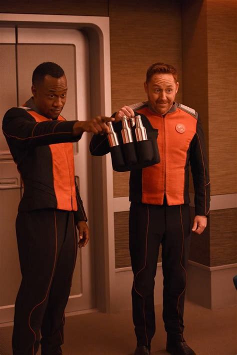The Orville 2 Dudes And A 6 Pack Science Fiction Tv Shows Great Tv Shows Seth Macfarlane