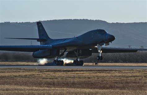 Military Rockwell B 1 Lancer Hd Wallpaper