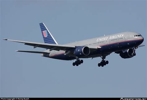 N784ua United Airlines Boeing 777 222er Photo By Ronny Busch Id