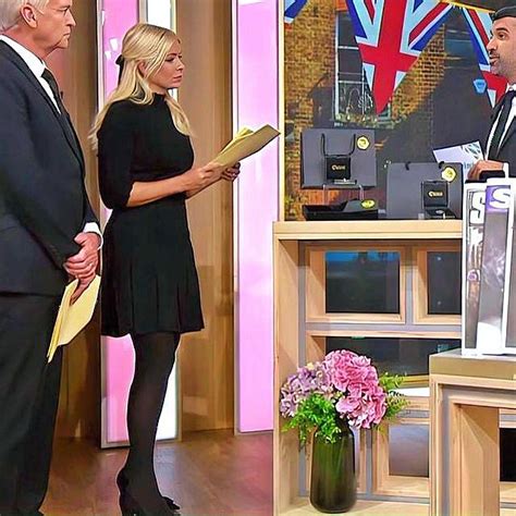 Lovelegs51 On Twitter Holly Willoughby Last Week In Black Tights No