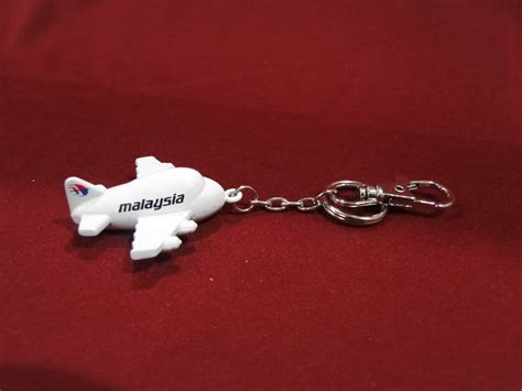 Kumpulan gambar tentang gambar pesawat air asia, klik untuk melihat koleksi gambar lain di kibrispdr.org. Fad'z Plane Model: Keychain Kapal Terbang Mini MAS & Air ...