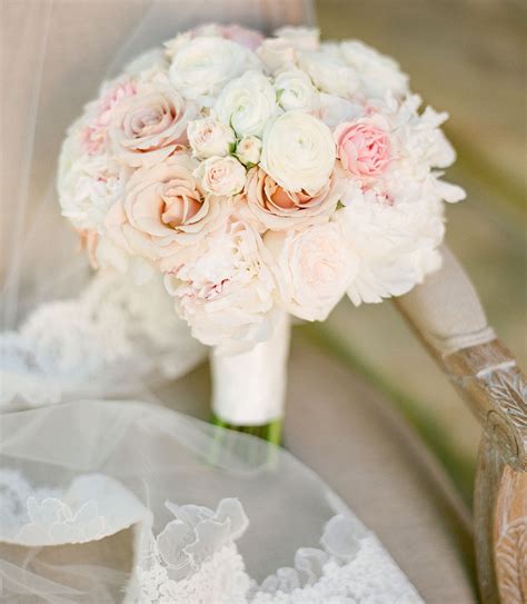 Gloomy 20 Marvelous Pink Wedding Bouquets For Bridesmaid