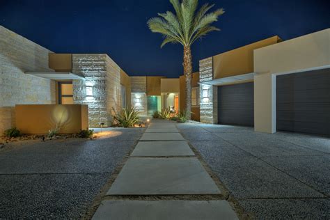 Rancho Mirage Architecture Contemporary Architecture Sparkling Lights