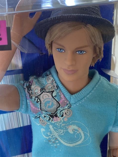 Ken Fashionistas Hottie Boy Cutie Boy Doll Barbie Mattel Poses New Nib Ebay