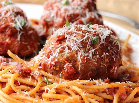 Classic Spaghetti And Meatballs How To Feed A Loon