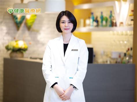 1:13 蘋果新聞網 540 482 просмотра. 近視雷射手術後度數還會加深嗎？醫：體質和用眼習慣是關鍵 | 健康醫療網 | 健康遠見