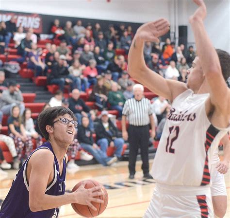 Wolverines Deliver Raiders First Loss Of The Season Creston News