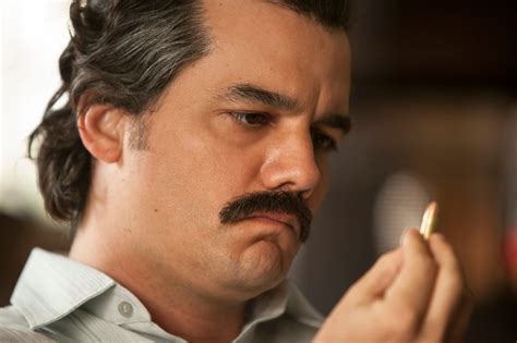 Narcos Season 2 Trailer Pablo Escobar Escapes From Prison Indiewire