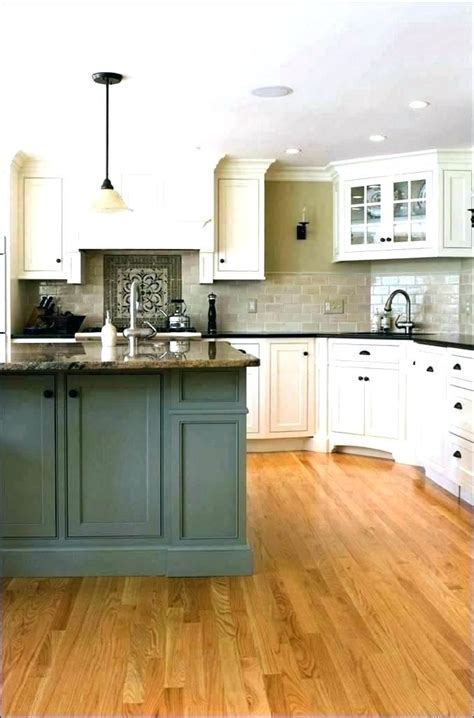 .ideas with oak cabinets with kitchen ideas wood cabinets perfect wood kitchen flooring ideas. wall colors for light wood floors best kitchen wall colors ...