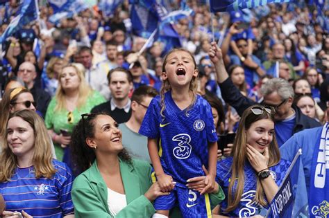 Womens Fa Cup Final Record Crowd Watches Chelsea Beat Man United 1 0
