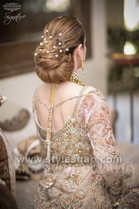 With or without ornaments for long or medium hair are one of the choices of the brides to go to the altar. Latest Asian Party Wedding Hairstyles 2018-2019 Trends ...