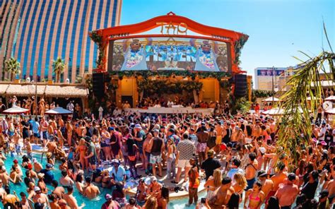 The Best Las Vegas Pool Parties Sin Citys Top 10 Dayclubs Las Vegas