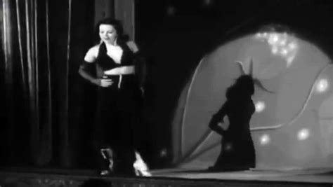 Retro Burlesque Dancer Video Dailymotion