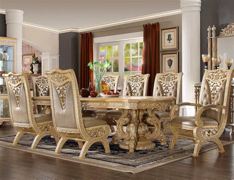 When the weather is clear and you want to host a sizzling cookout, take the classic furniture outside and make the mood for a friendly dinner party. Classic Dining Table HD 015 | Classic Dining