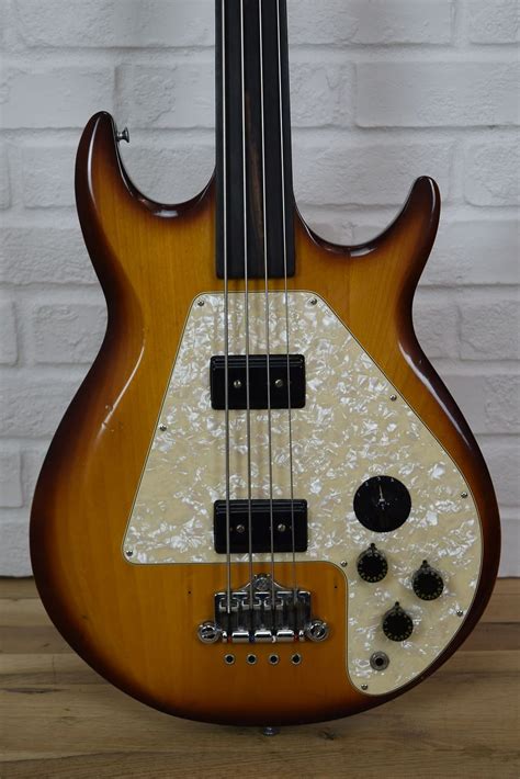 Gibson Vintage The Ripper Fretless Bass Guitar W Case Used Bass For Sale エレキギター