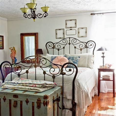 Check spelling or type a new query. Vintage Bedroom Decorating Ideas and Photos